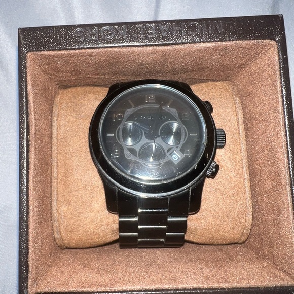 Black Michael Khors Watch - Picture 3 of 11